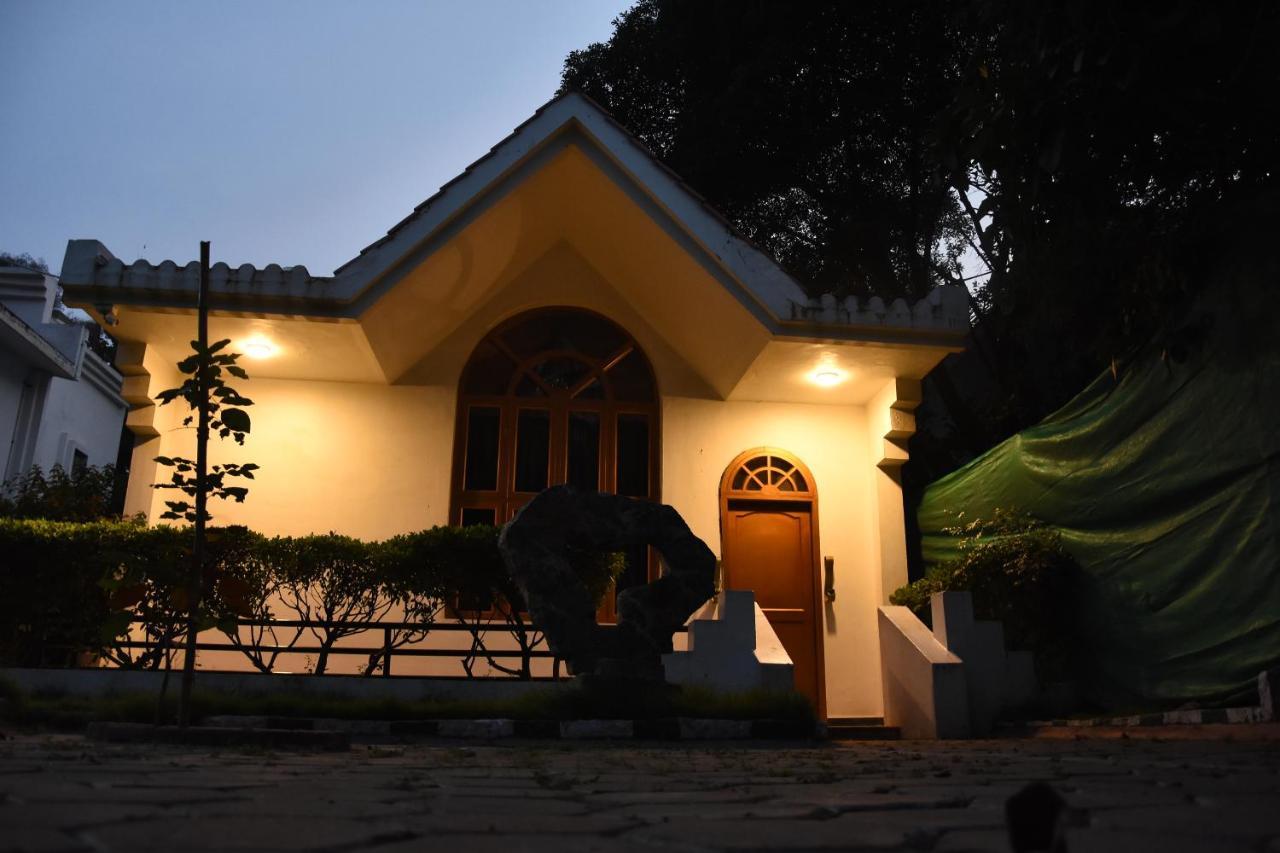 Poppys Vista Hotel Thirumurugan Poondi Ngoại thất bức ảnh