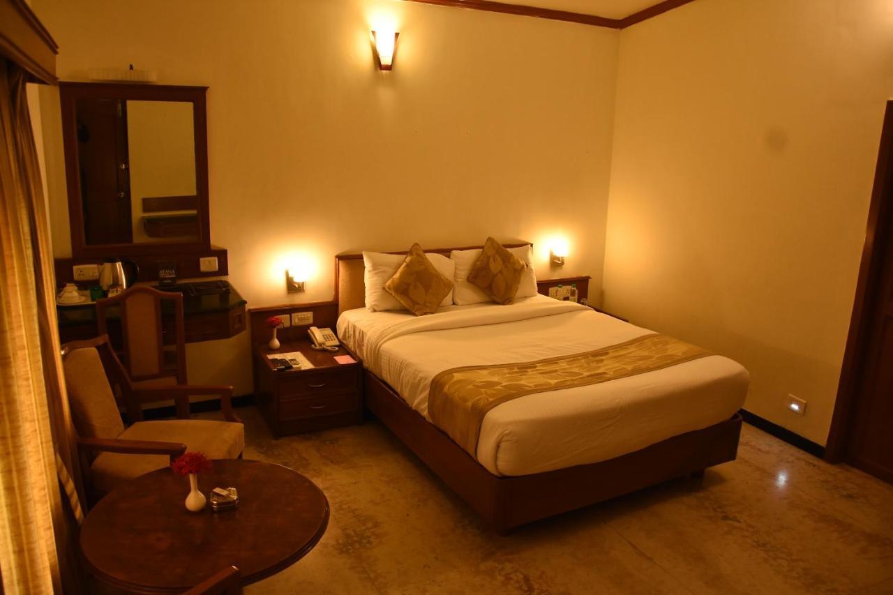Poppys Vista Hotel Thirumurugan Poondi Ngoại thất bức ảnh
