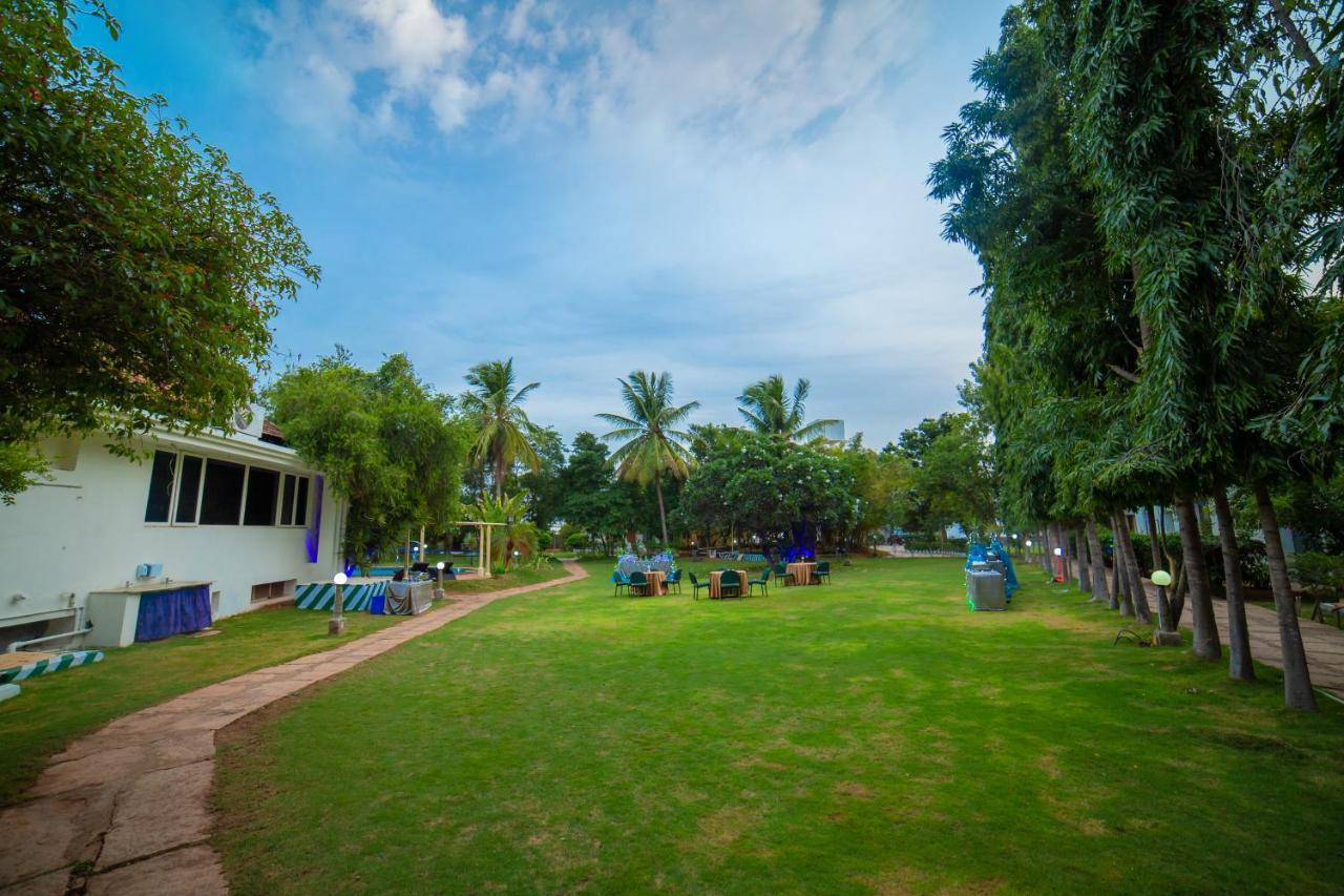 Poppys Vista Hotel Thirumurugan Poondi Ngoại thất bức ảnh